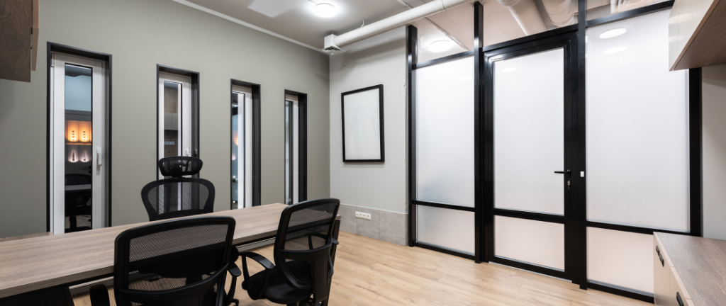 Frontier Airlines Bloomington Office In United States